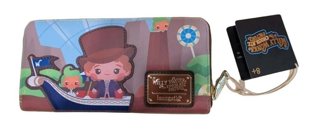 New with tags
Loungefly Willy Wonka & The Chocolate Factory 50th Anniversary Z
